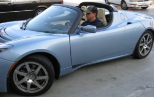 Damon-damon-Tesla-roadster