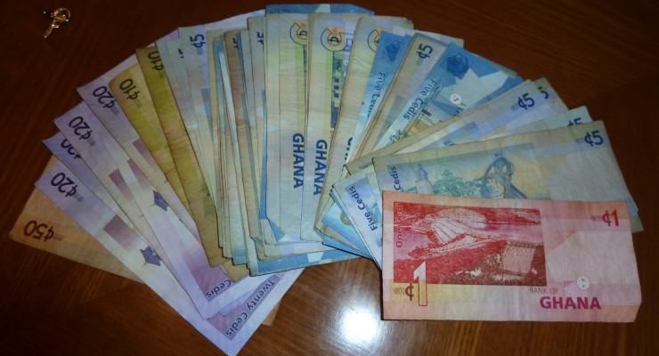 126-ghana-payement-des-salaires-en-cedi---les-expatries-grognent.