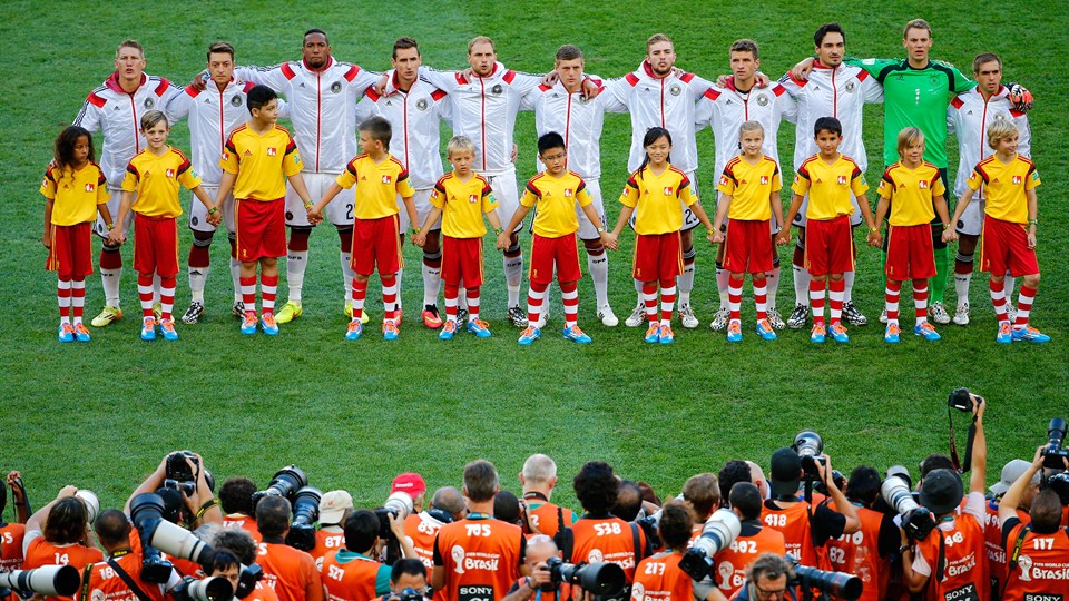 Germany-players-line-up-on-the-pitch