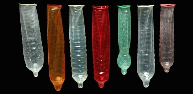 5074-condoms-come-wide-range-shapes-colours-and-sizes-615x300