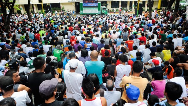 150503030819-03-pacquiao-mayweather-0503-super-169