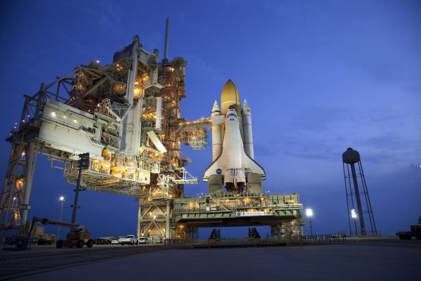 shuttle-atlantis-sts135-launch-pad