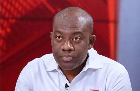 Restore old cocoa price – Kojo Oppong Nkrumah to Mahama